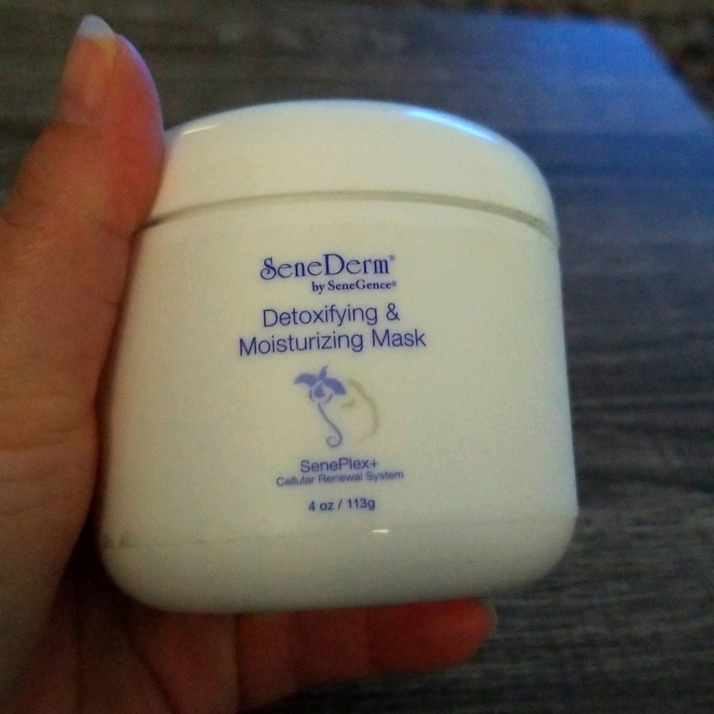 Senegence Detox & Moisture Mask